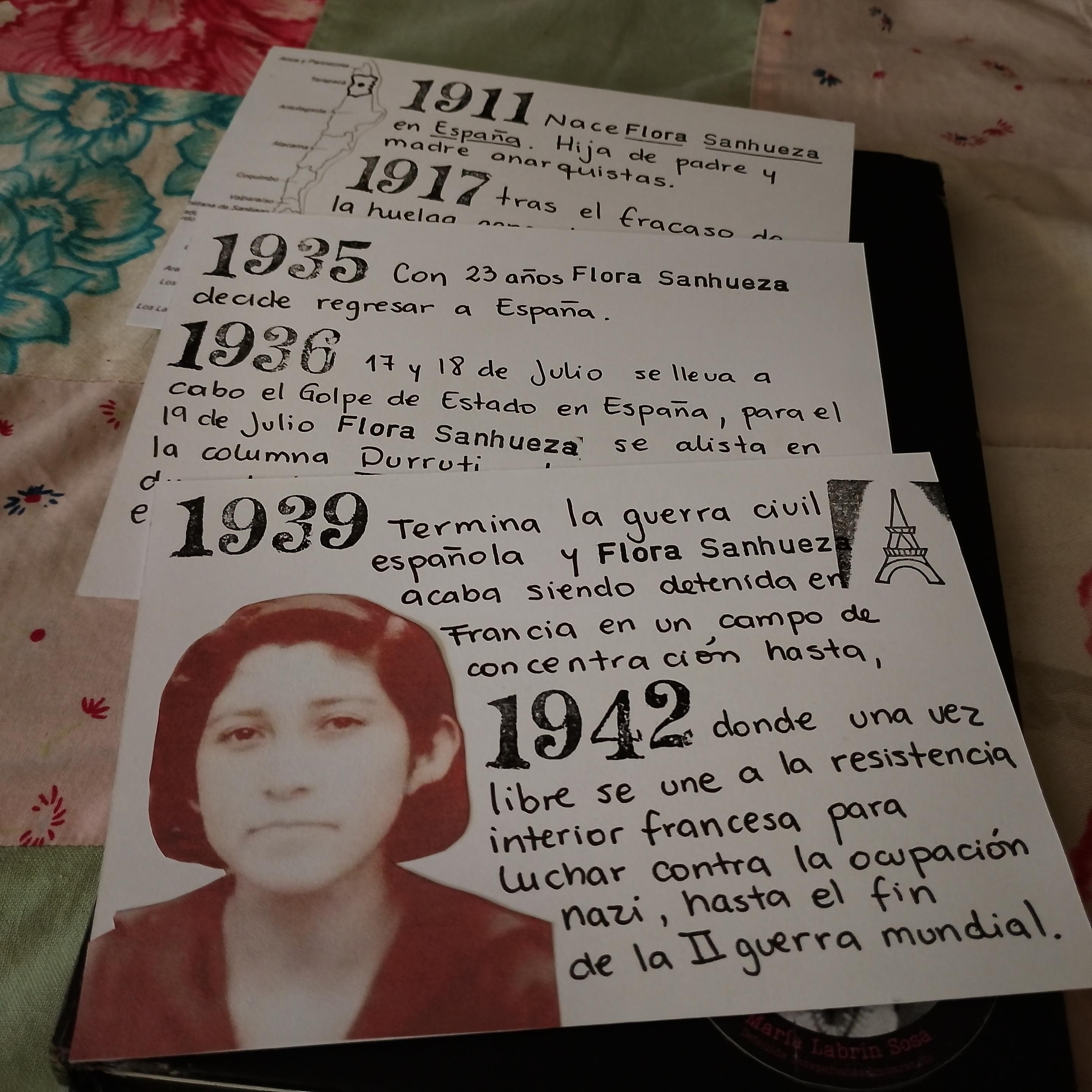 Fotografía de fichas con información sobre la vida de Flora Sanhueza